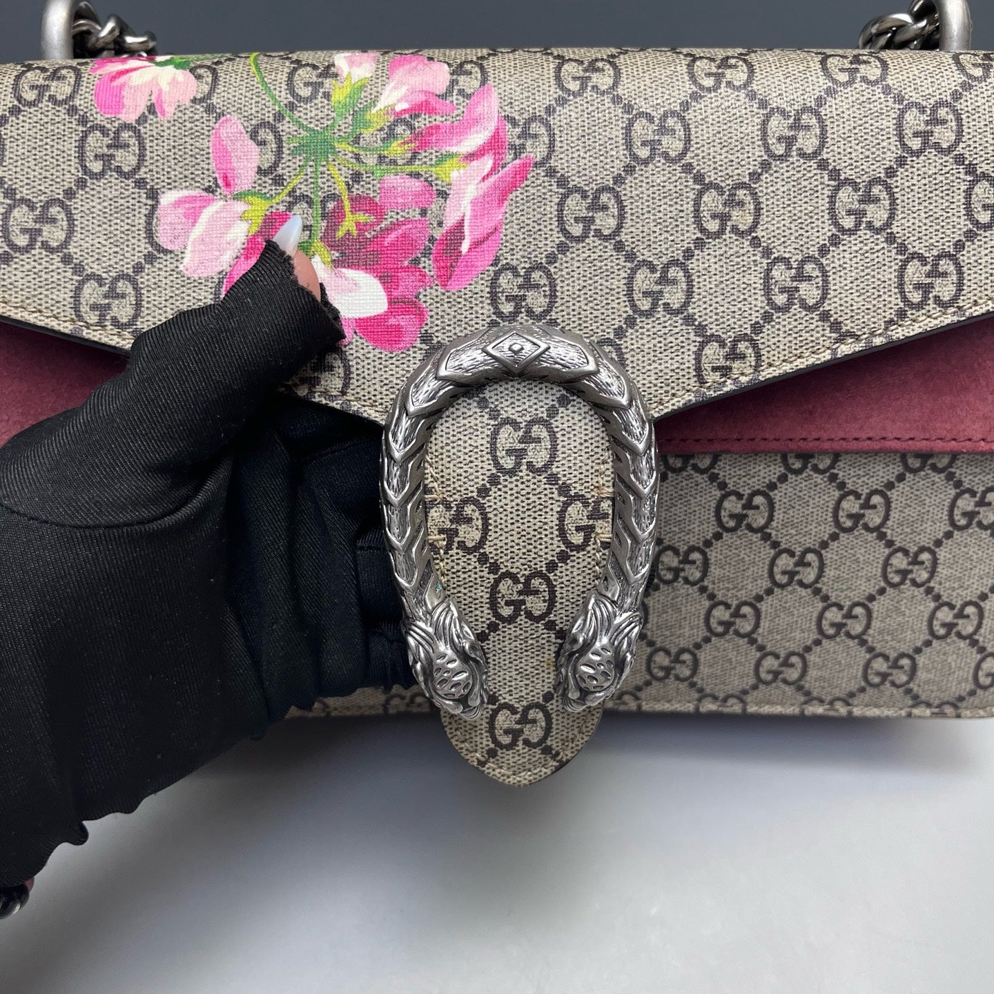 Gucci - Dionysus Shoulder Bag - GG Supreme canvas with floral print, pink/burgundy suede, and black leather trim - Beige, Multicolour (floral print), Burgundy (suede) - (Medium)