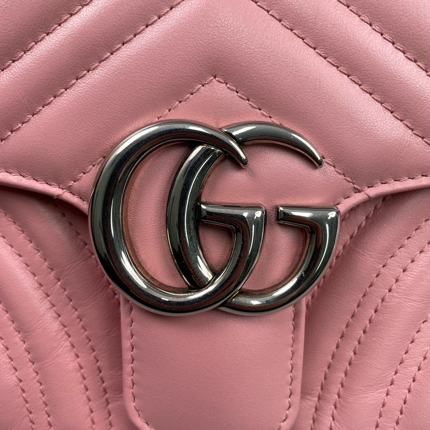 Gucci - GG Marmont Matelassé Shoulder Bag - Leather - Pink - (Medium)