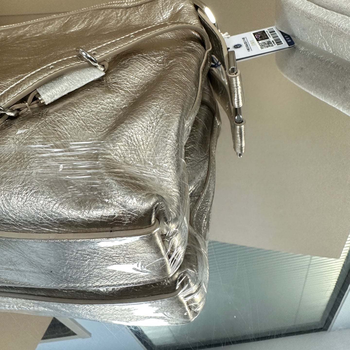 Givenchy - Curved Top Crossbody Bag - Metallic distressed leather - Silver - (Medium)
