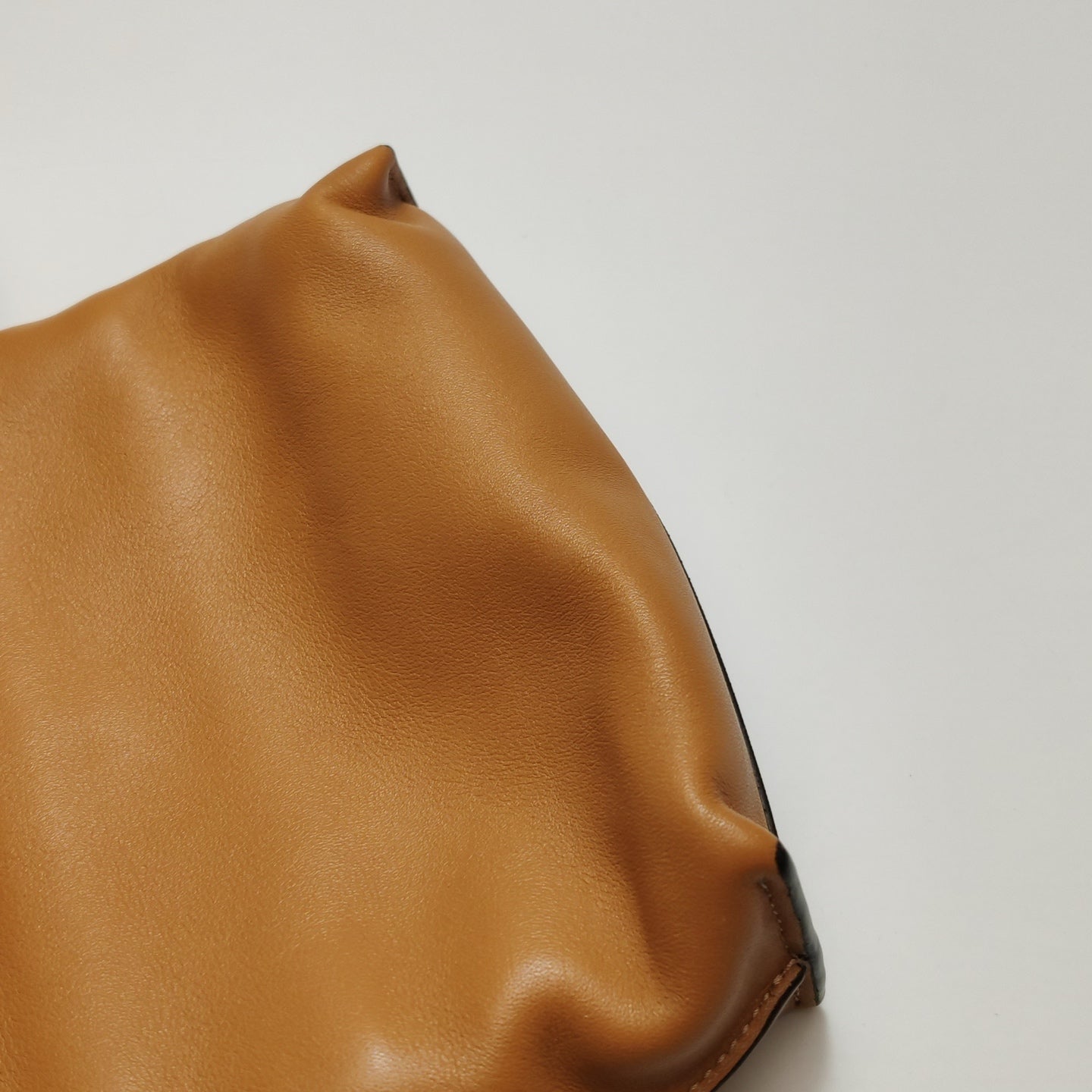 Loewe - Flamenco Mini Pouch - Leather - Brown - (mini)