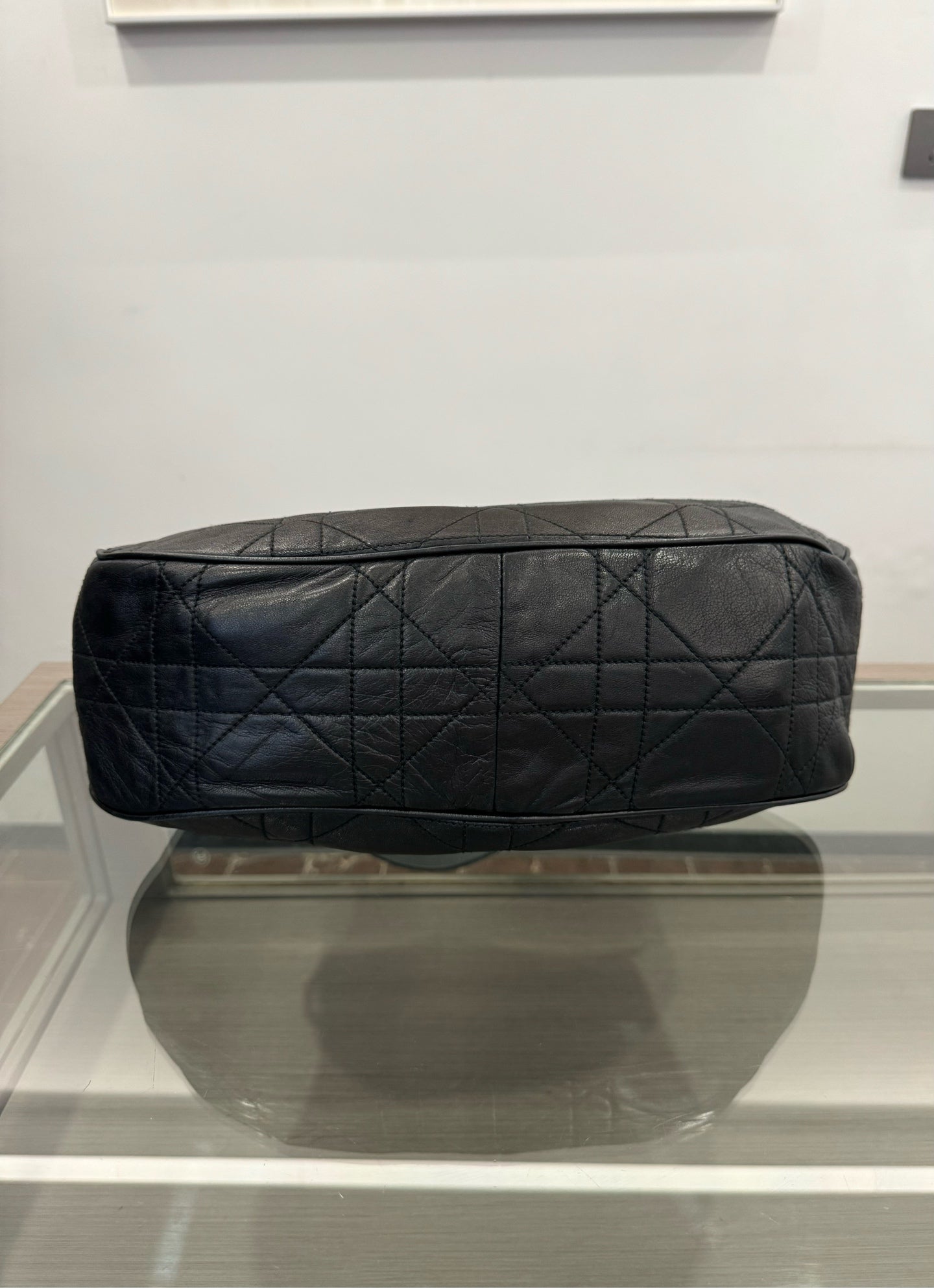 Dior - Quilted Saddle Shoulder Bag - Leather - Black - (medium)