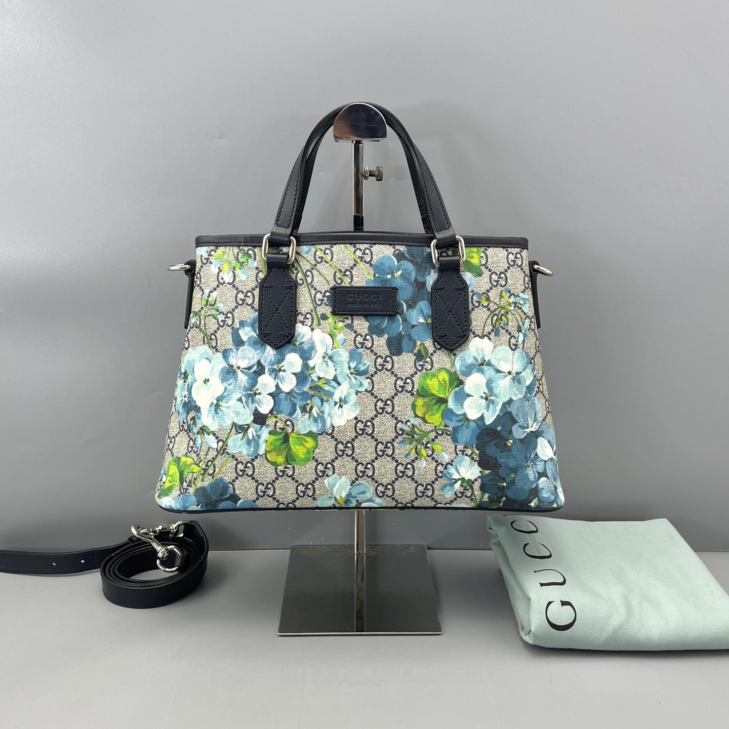 Gucci - Small GG Supreme Flora Tote Bag - Coated canvas and Leather - Blue - (Small)