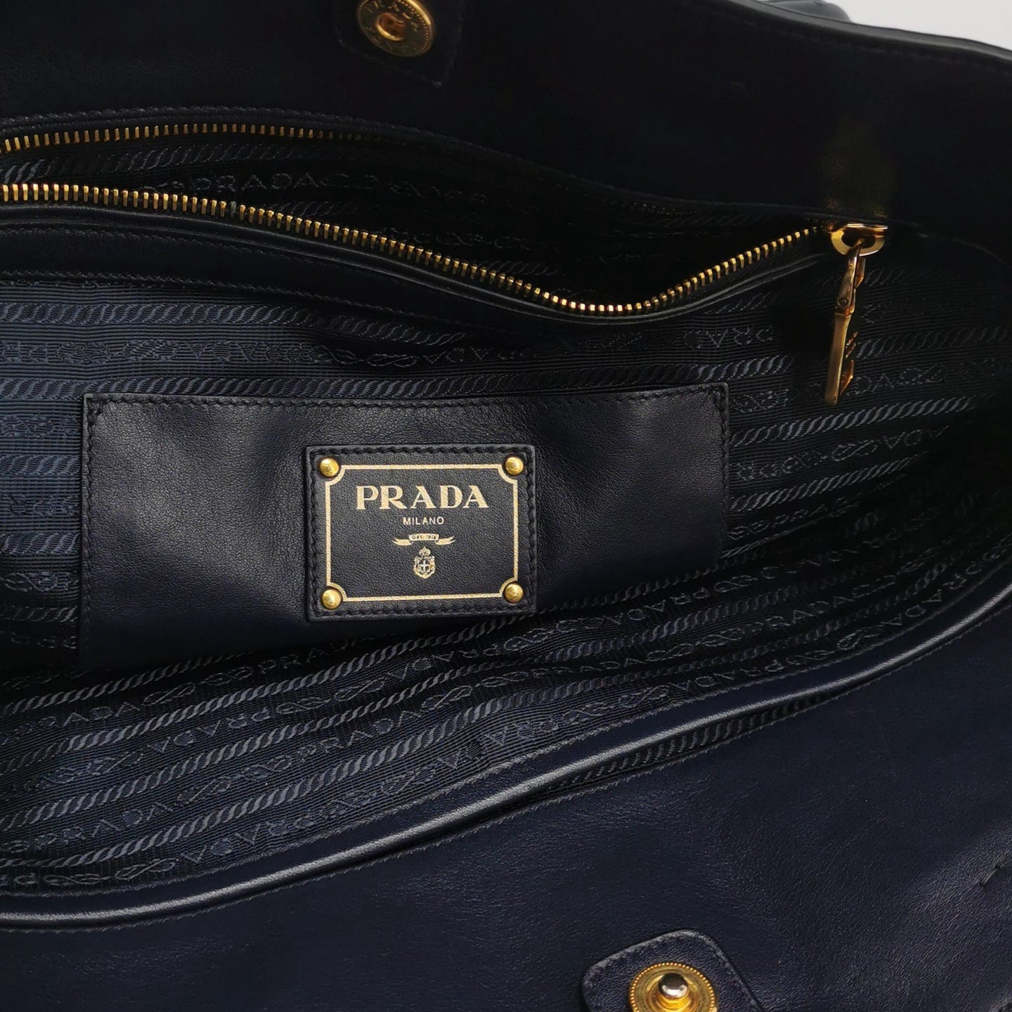 Prada - BN1713 - Cowhide leather - Navy - (large)