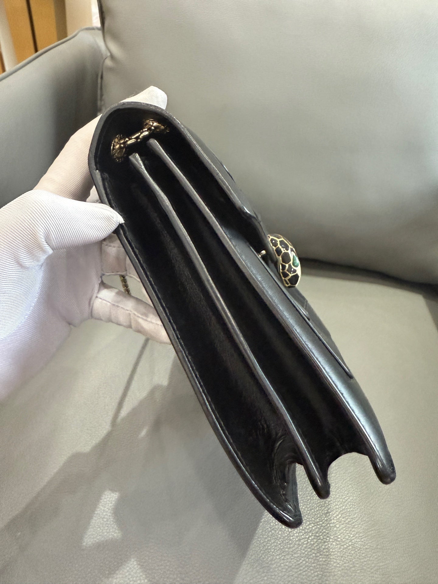 Bvlgari - Serpenti Forever Flap Bag - Calfskin leather - Black - (small)