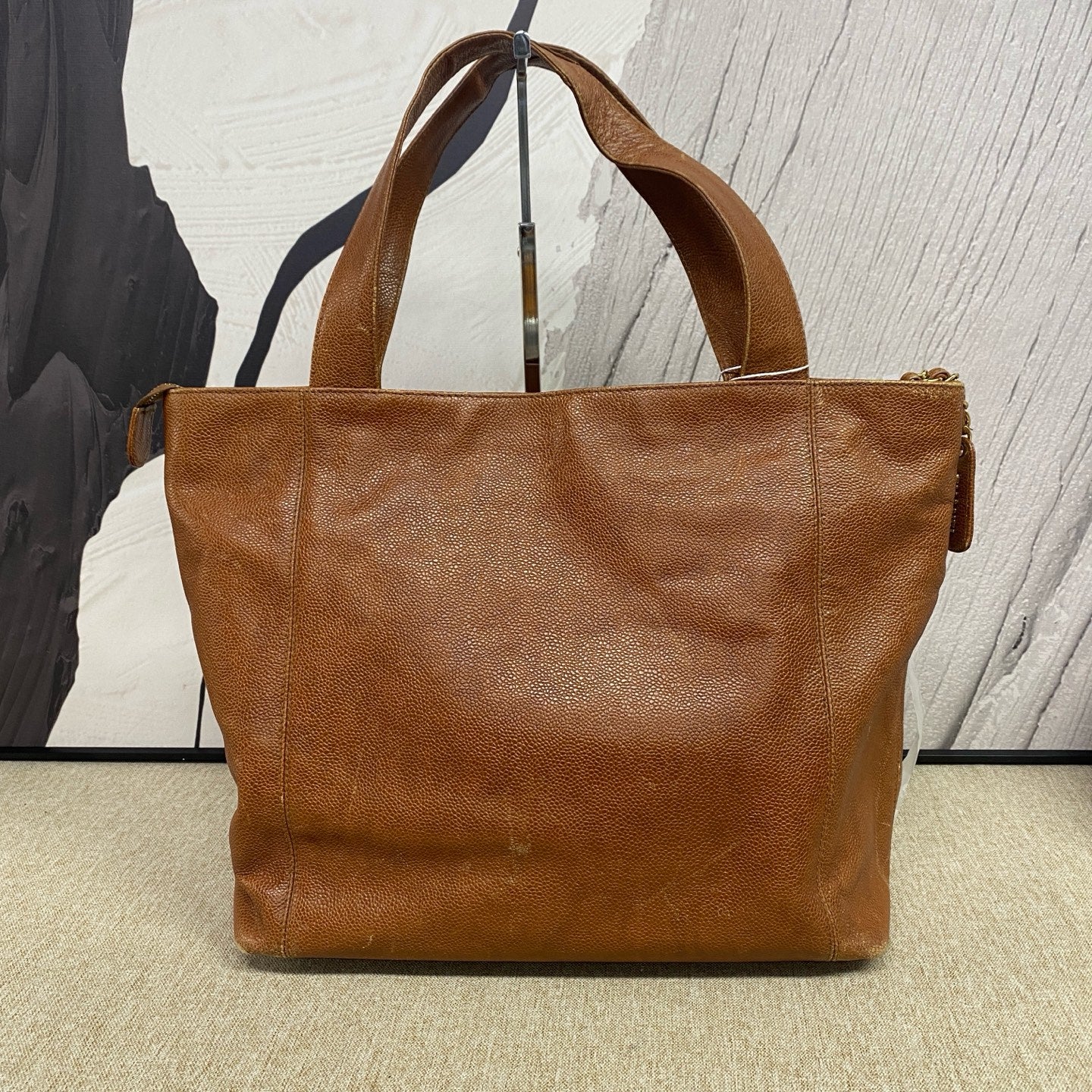 Chanel - Chanel Vintage Embossed CC Tote - Grained calfskin leather - Brown - (Medium)