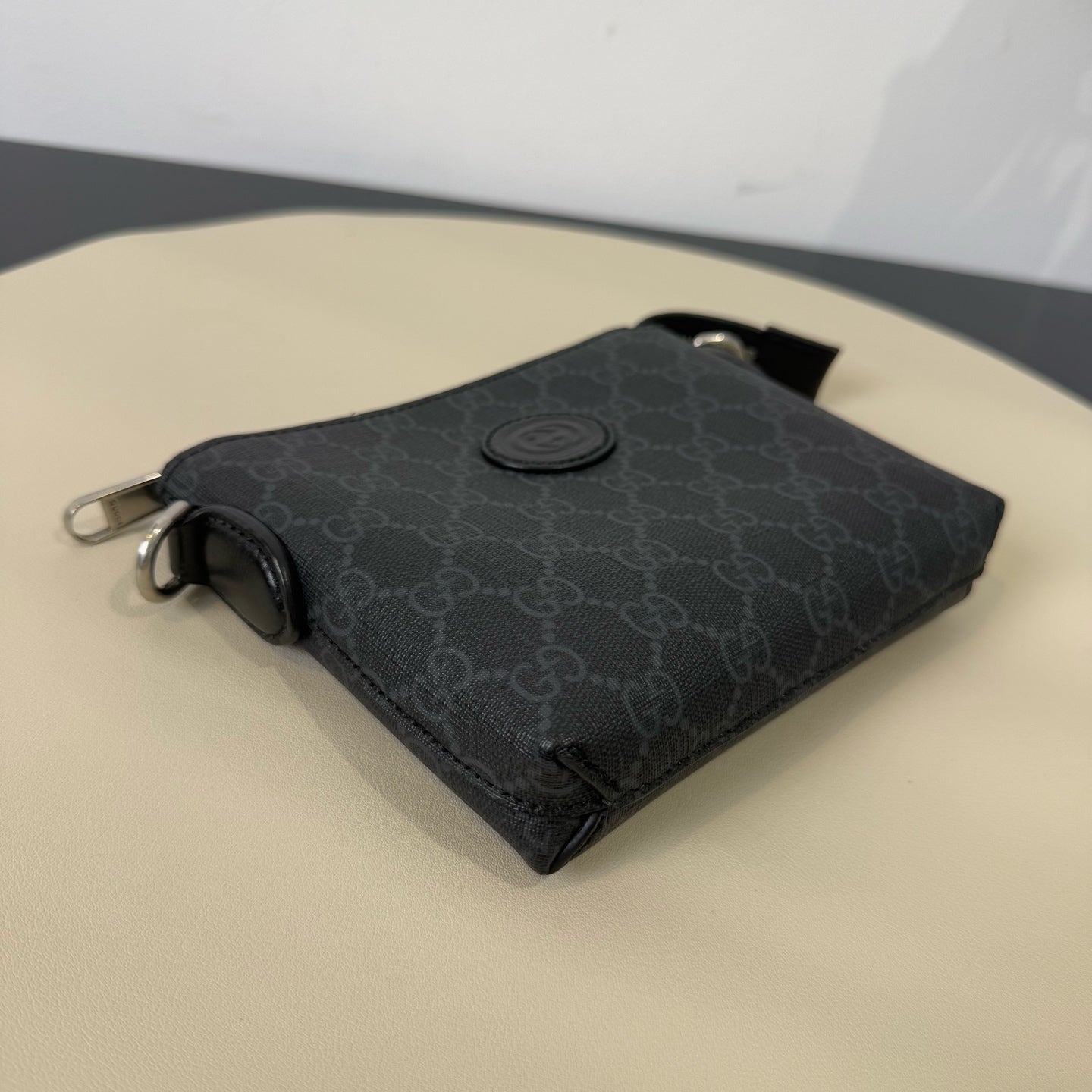 Gucci - GG Supreme Two-in-One Messenger Bag - GG Supreme canvas with leather trim - Black - (small)