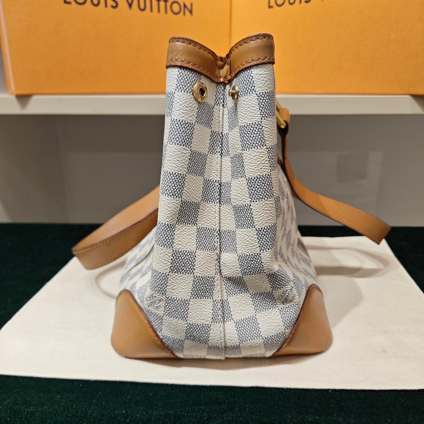 Louis Vuitton - Saleya MM (estimated) - Damier Azur coated canvas with Vachetta leather trim - White - (Medium)