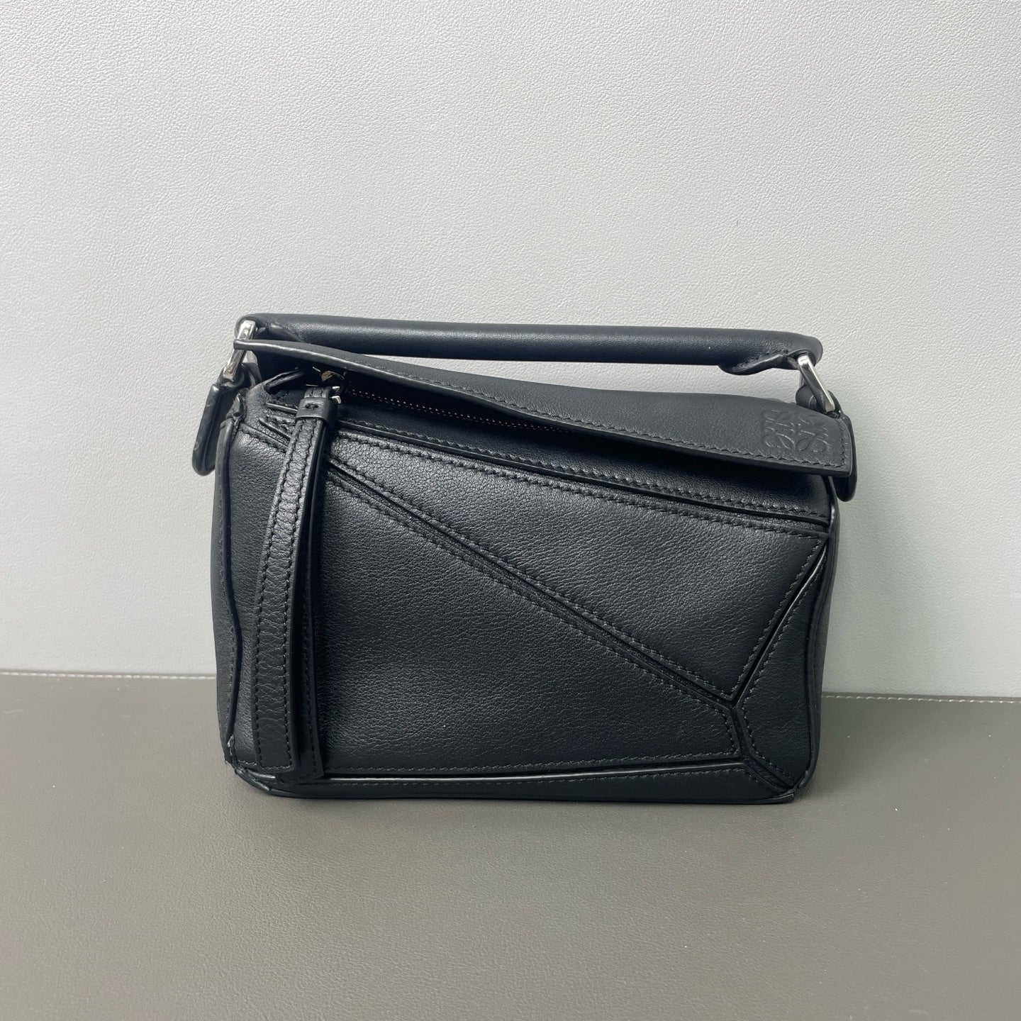 Loewe - Puzzle Mini - Cow leather - Black - (mini)