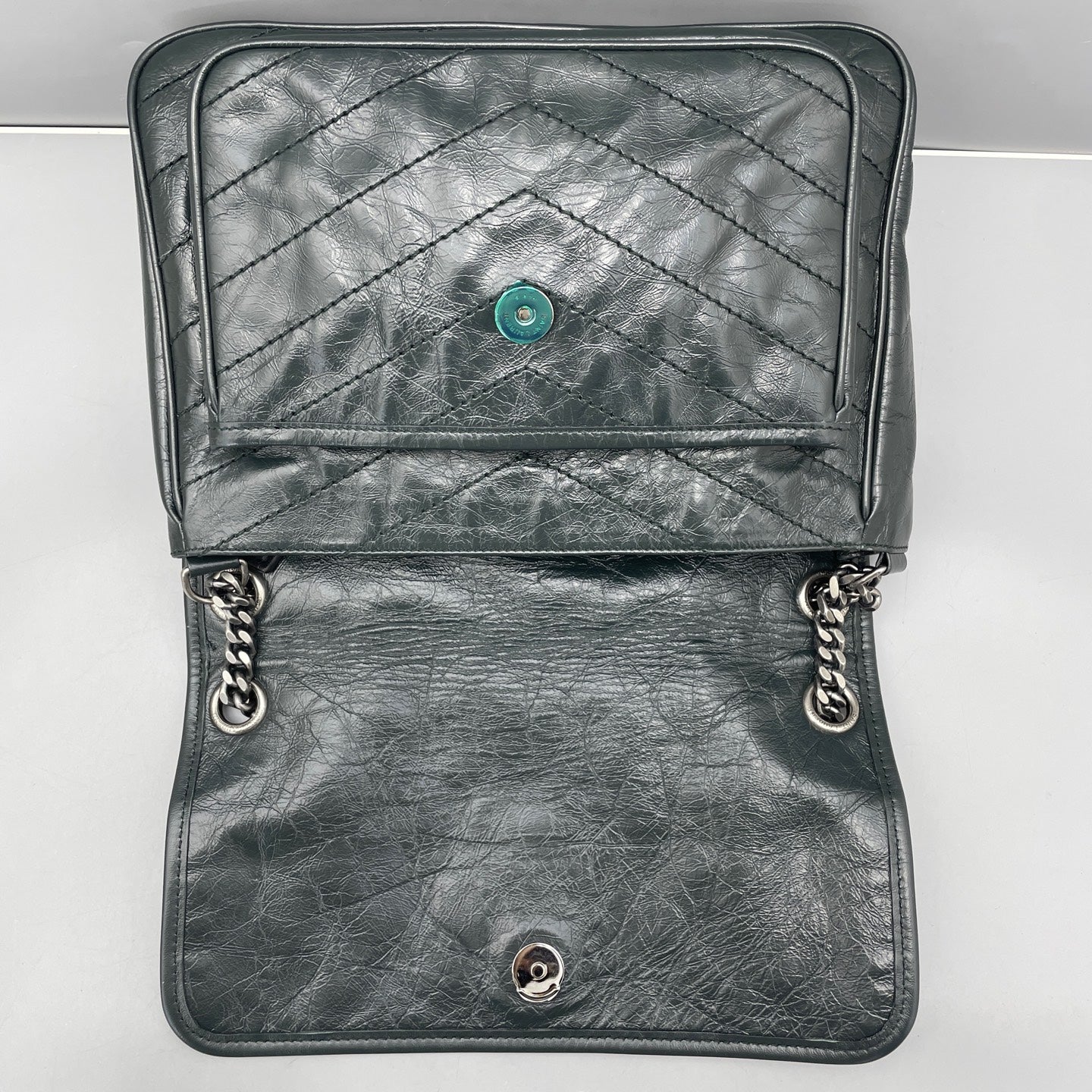 Saint Laurent - Niki Medium - Crinkled vintage leather - Dark Green - (medium)