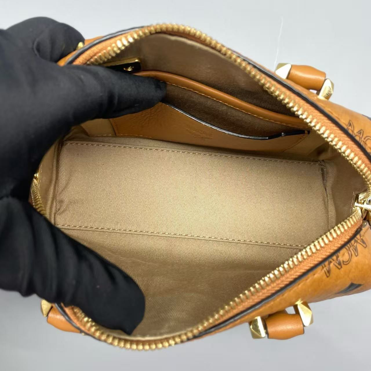 MCM - Visetos Mini Boston Bag - Visetos coated canvas and leather trim - Cognac - (mini)
