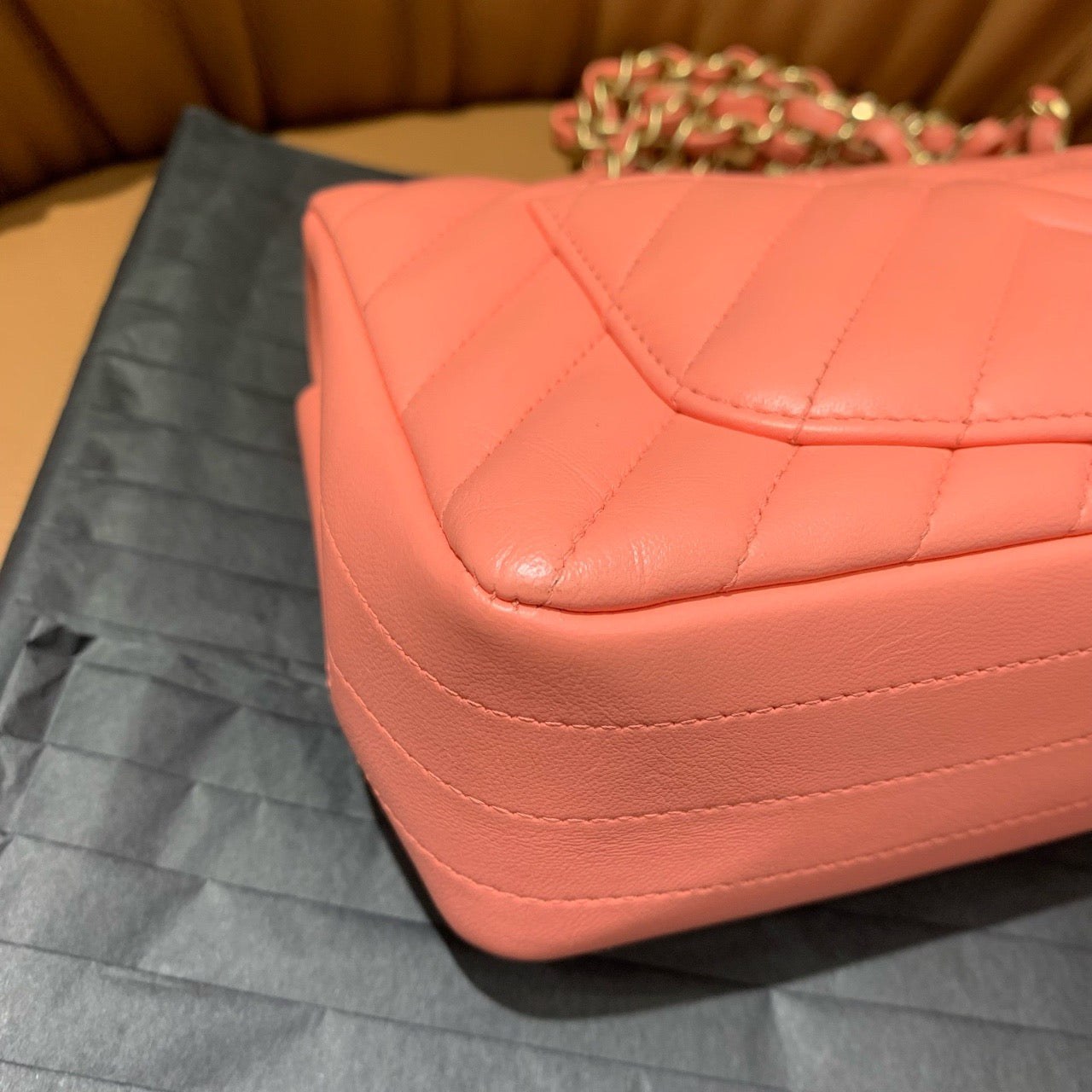 Chanel - Classic Flap (Chevron Mini) - Lambskin leather - Pink - (small)
