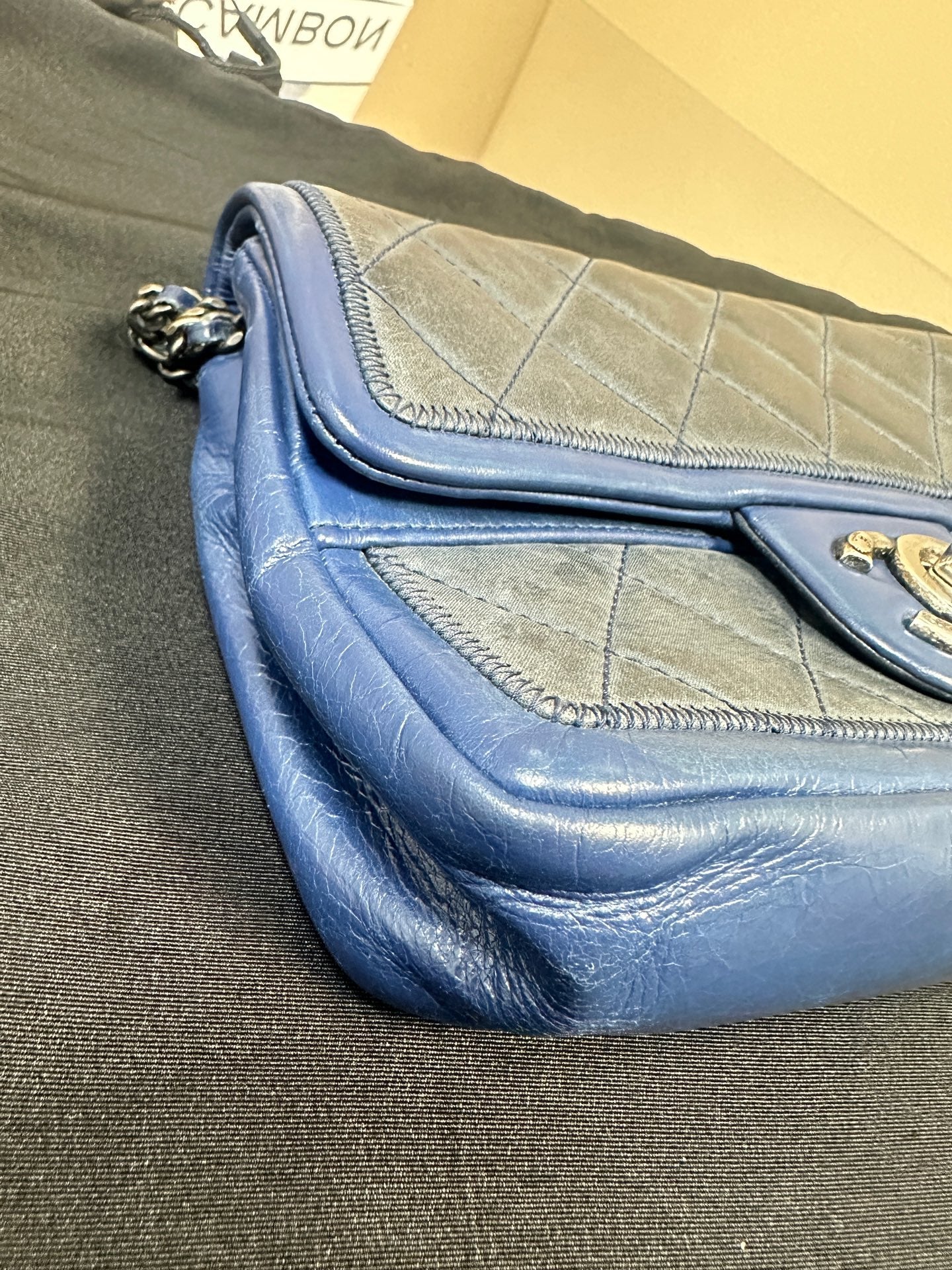 Chanel - Seasonal Flap Bag - Cowhide leather with textile panels - Dark Blue and Grey color-block with silver-tone hardware - (Small)