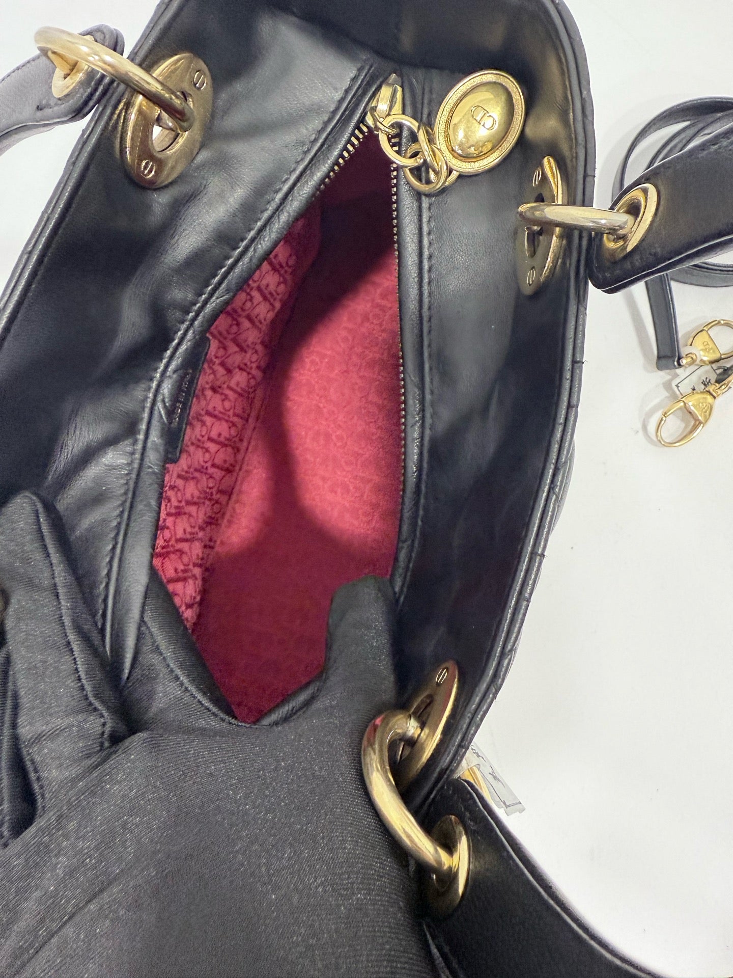 Dior - Lady Dior - Lambskin leather - Black with Gold-Tone Hardware - (medium)