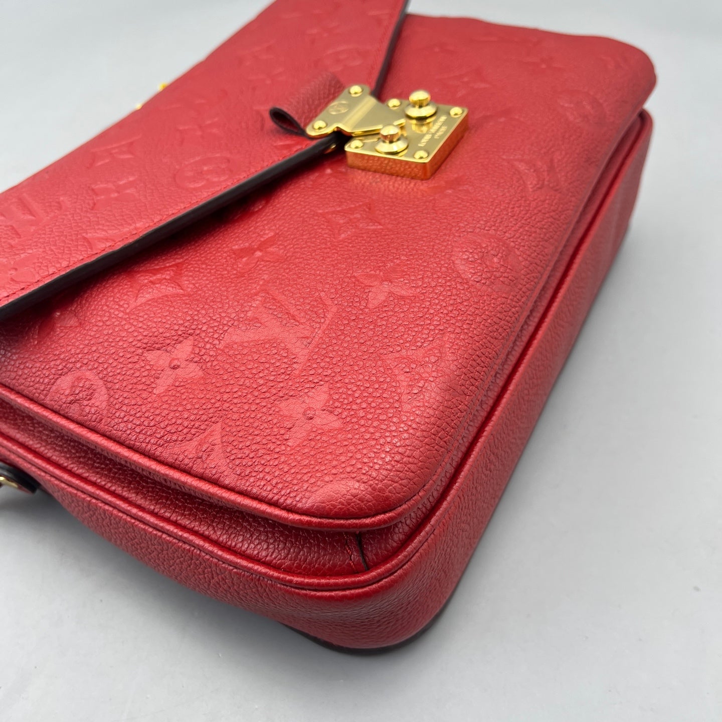 Louis Vuitton - Pochette Métis - Monogram Empreinte leather - Red - (medium)