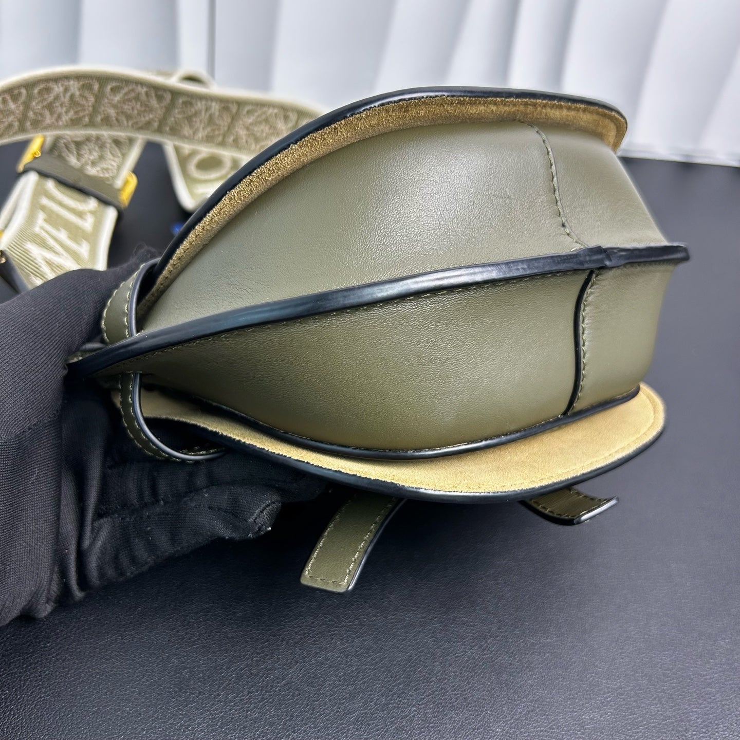 Loewe - Gate Saddle Bag Small - Leather - Green - (small)