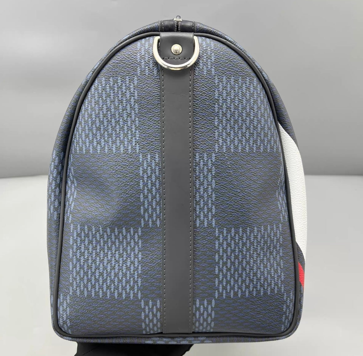 Louis Vuitton - Keepall Bandouliere 45 America's Cup Regatta - Coated canvas with leather trim - Navy Blue, White, and Red - (Large)