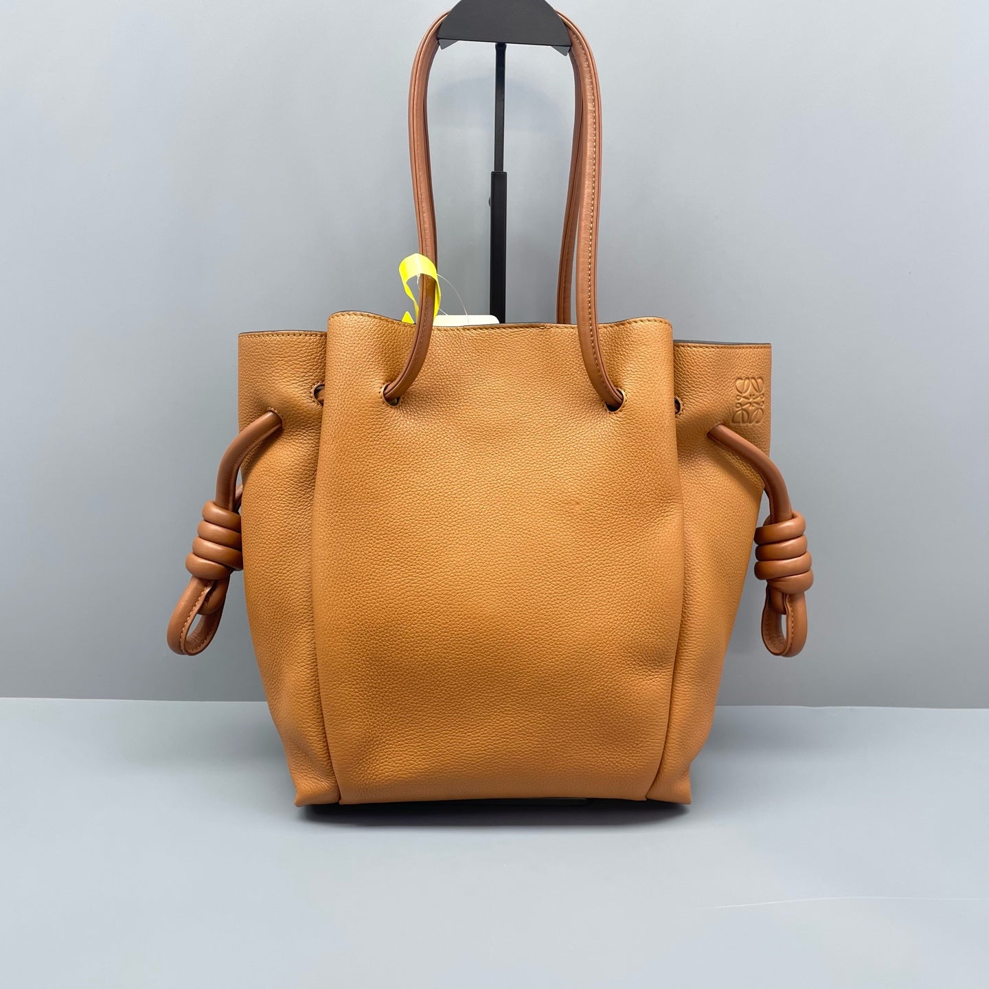 Loewe - Flamenco Drawstring Tote - Grained calfskin leather - Caramel - (medium)