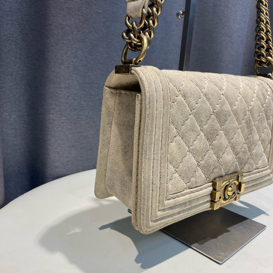 Chanel - Le Boy - Suede - Grey - (medium)
