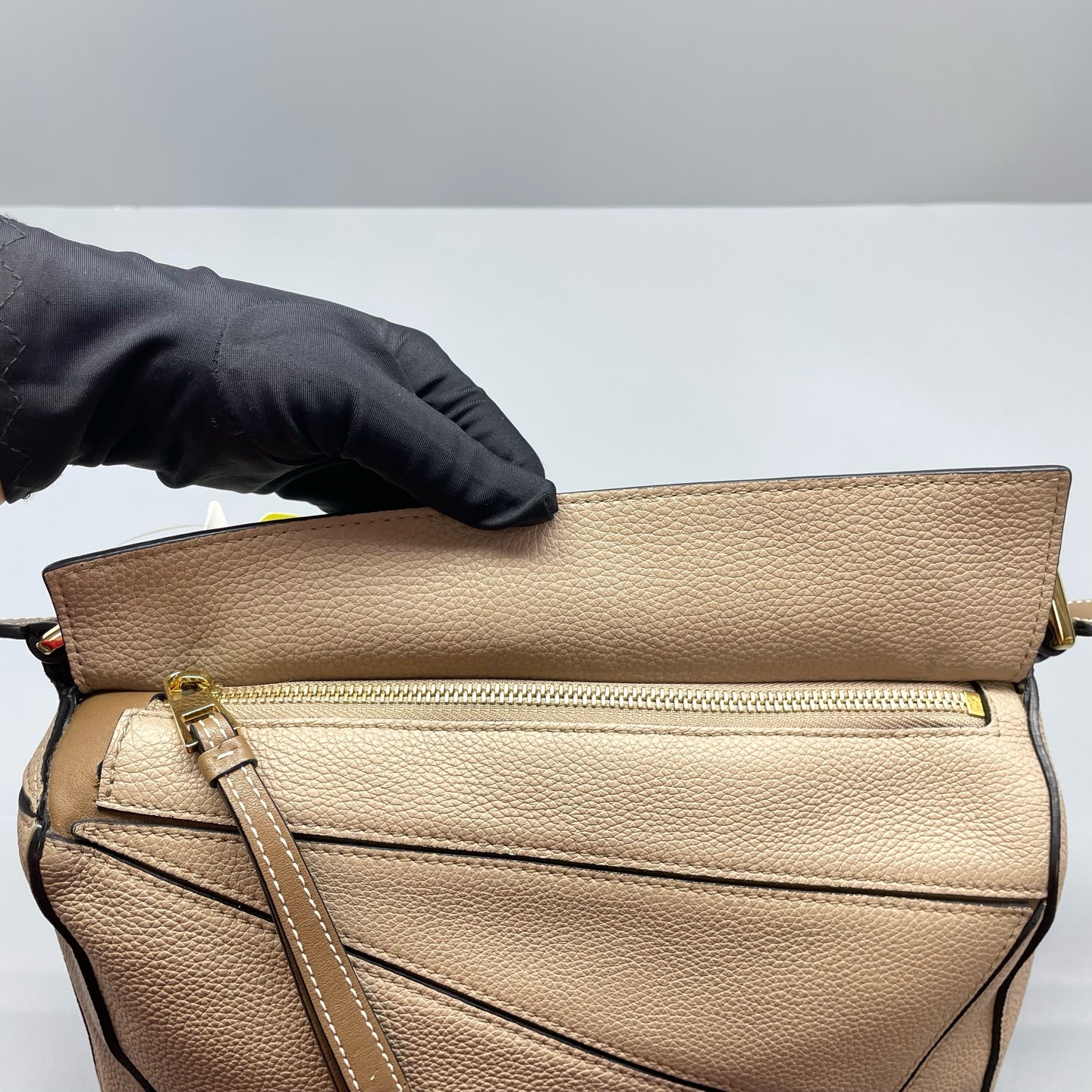 Loewe - Puzzle Bag Small - Grained calfskin leather - Beige - (Small)