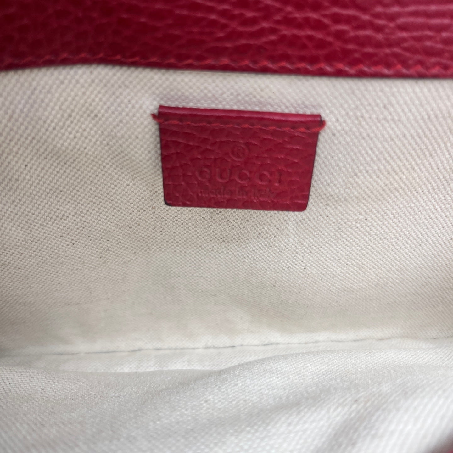Gucci - Dionysus Shoulder Bag with Crystal Embellished Tiger Head Clasp - Grained leather - Red - (Medium)