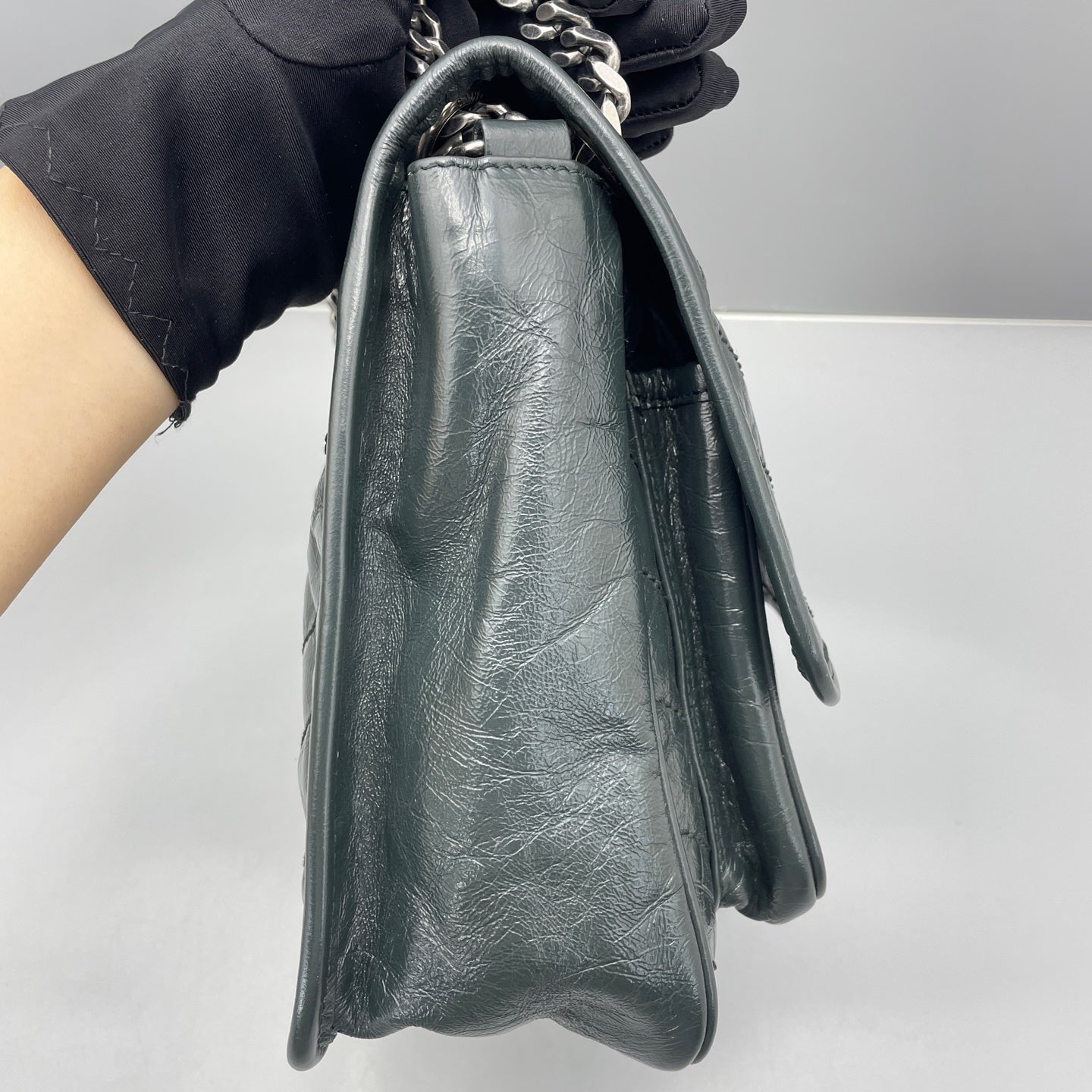 Saint Laurent - Niki Medium - Crinkled vintage leather - Dark Green - (medium)
