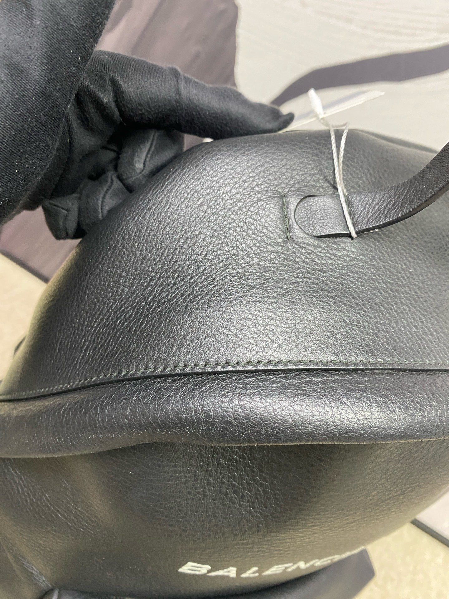 Balenciaga - Everyday Backpack - Leather - Black - (Medium)
