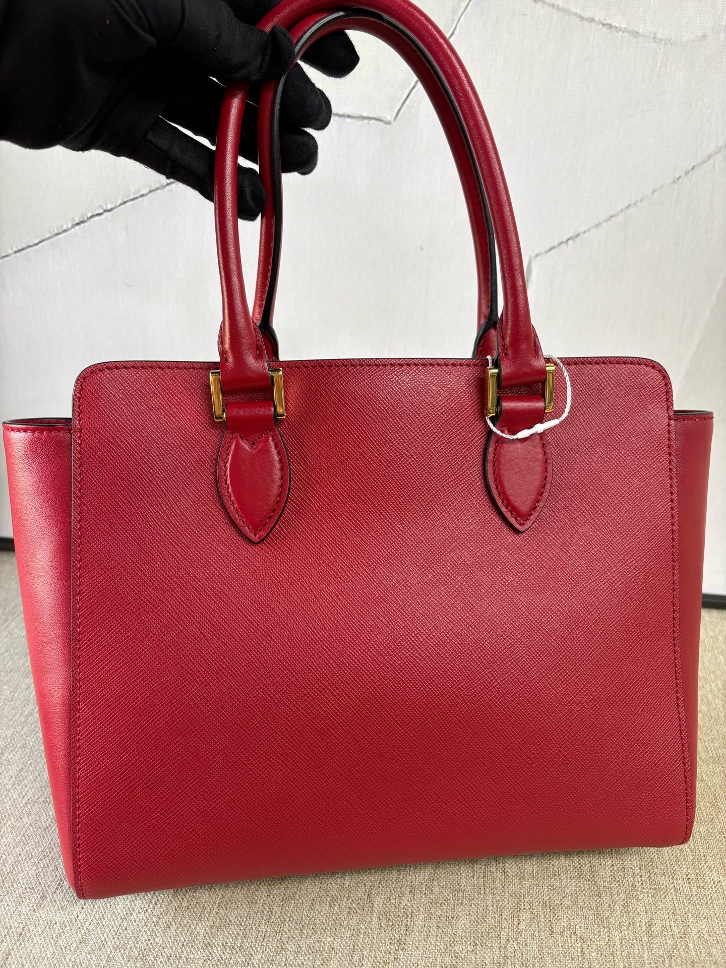 Prada - Galleria Bag - Saffiano leather - Red - (Medium)
