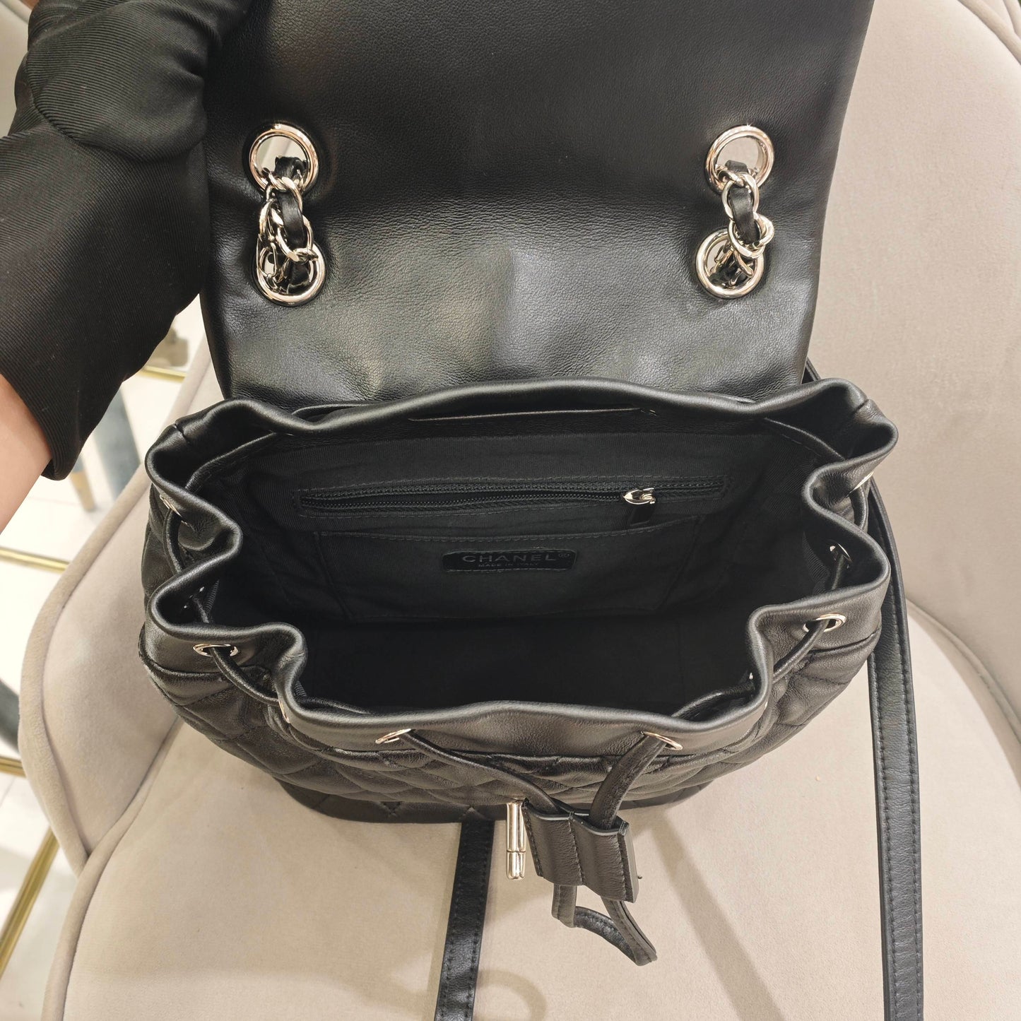 Chanel - Salzburg Backpack - Lambskin leather - Black with Silver-Tone Hardware - (Small)