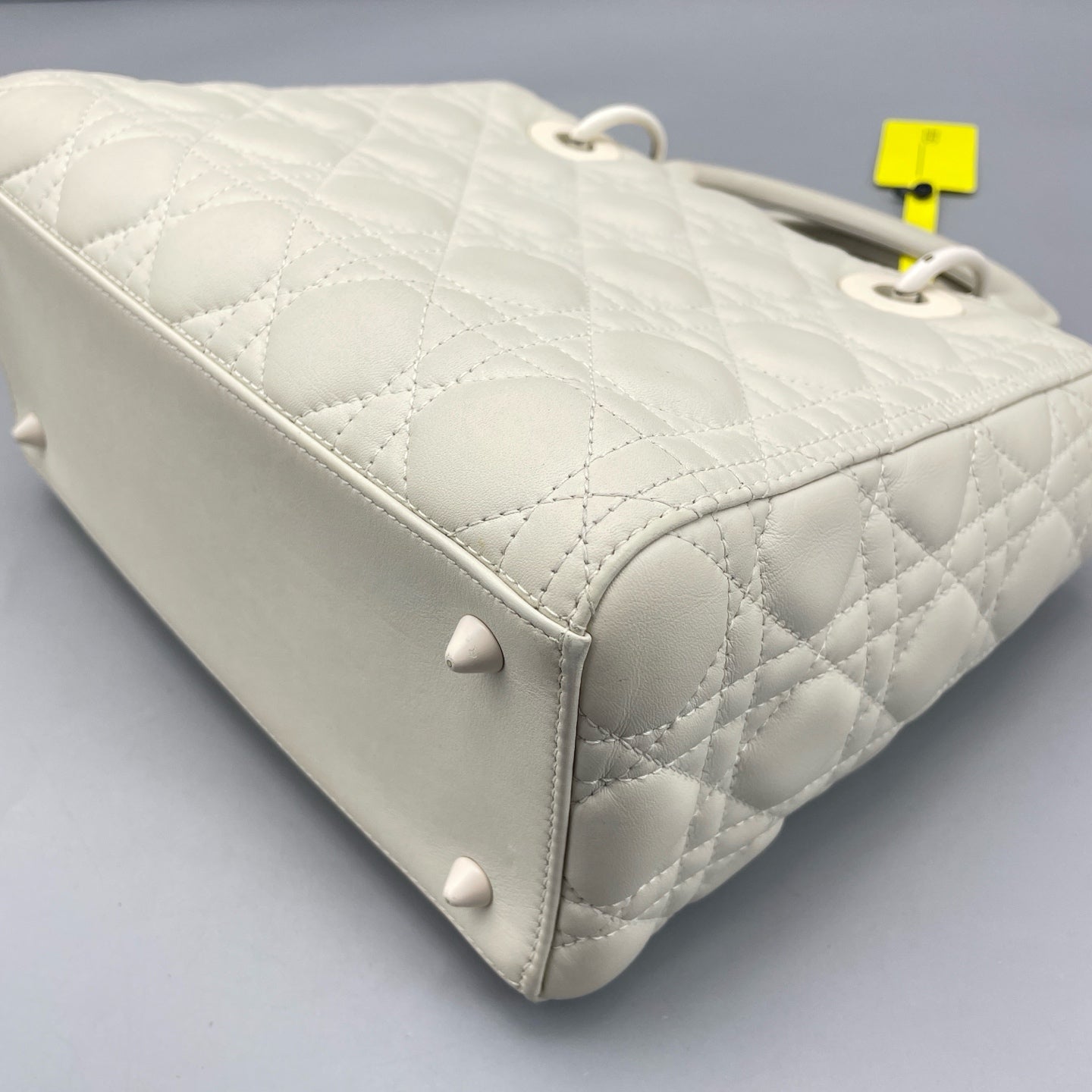 Dior - Lady Dior - Matte Calfskin Leather - White - (medium)