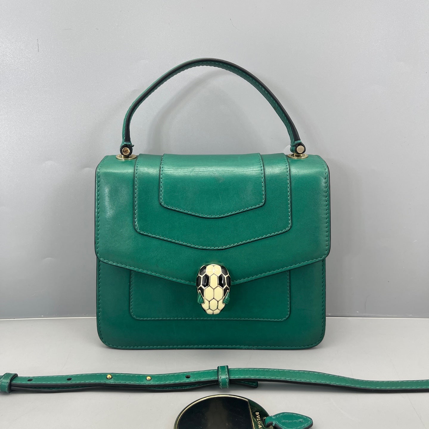 Bvlgari - Serpenti Forever Accordion Bag - Calfskin leather - Green - (Small)
