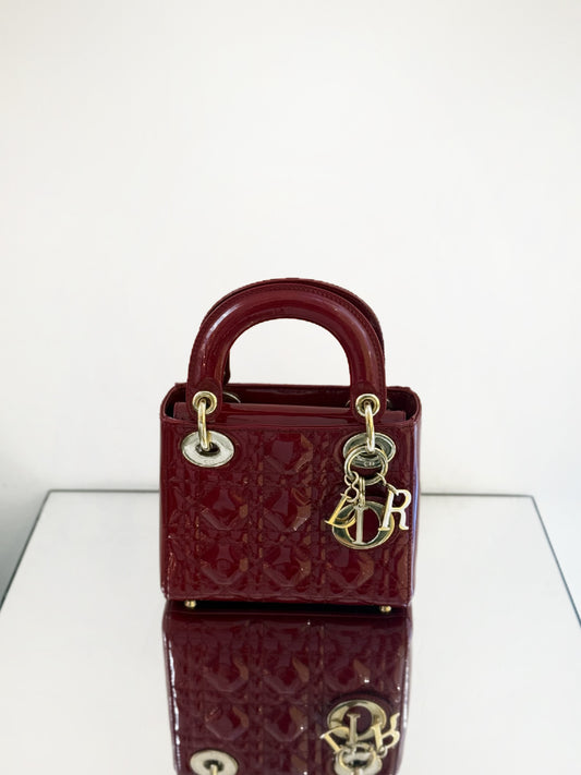 Dior - Lady Dior Mini - Patent leather - Deep Red with Gold-Tone Hardware - (Mini)