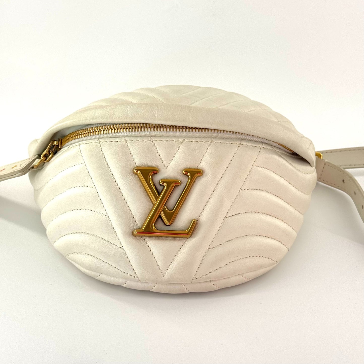 Louis Vuitton - Bumbag - Leather - White - (small)