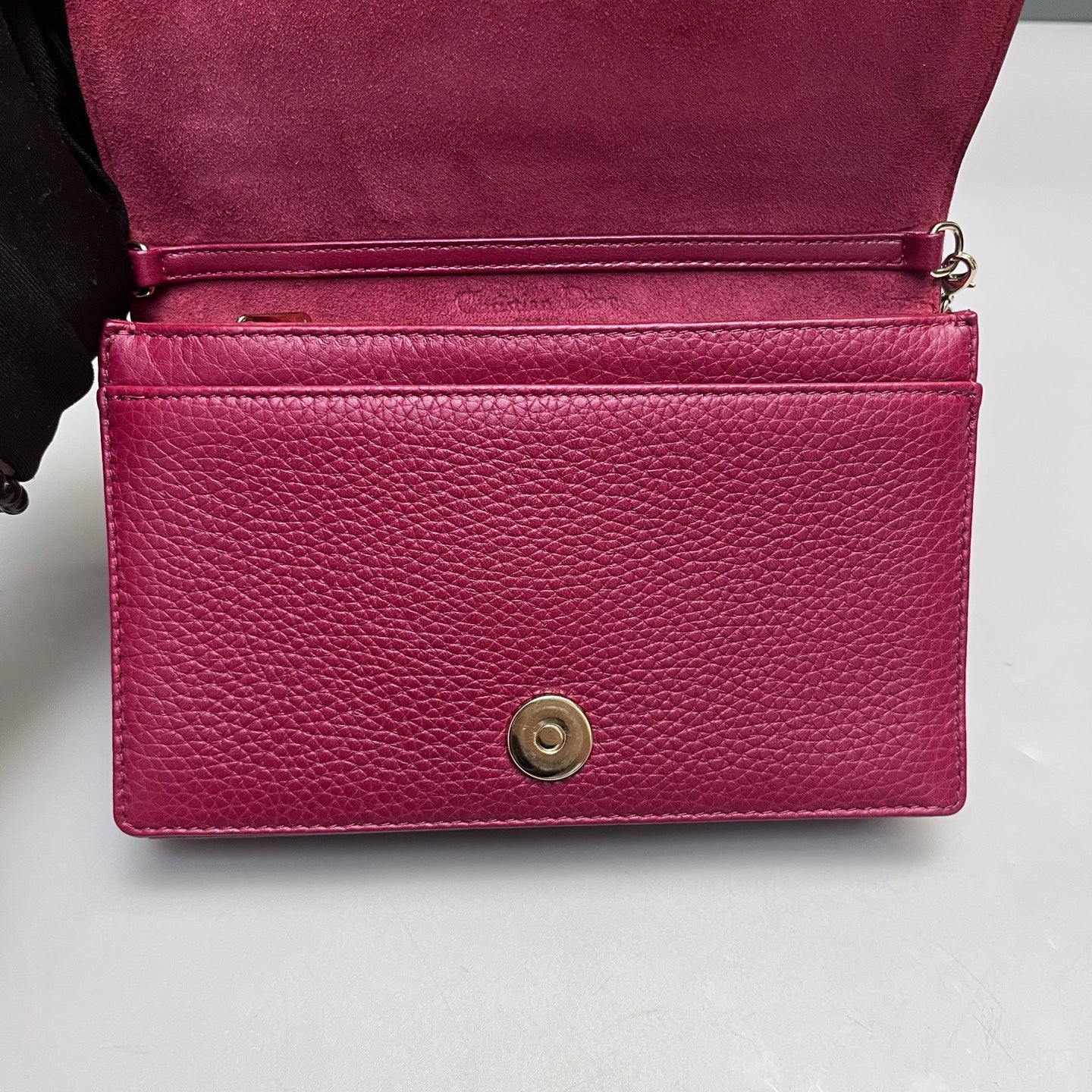 Dior - Shield WOC Chain Crossbody Bag - Grained leather - Red - (mini)