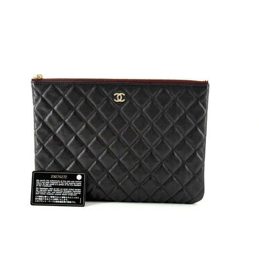 Chanel - Classic Quilted Clutch - Leather - Black - (Medium)