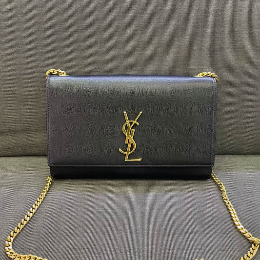 Saint Laurent - Cassandra Chain Wallet - Grained leather - Black - (small)