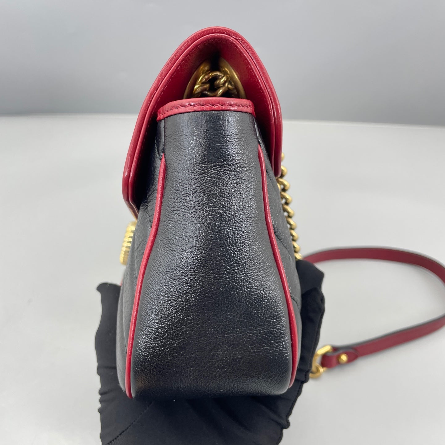 Gucci - GG Marmont Small Shoulder Bag - Leather - Black with Red Trim - (small)