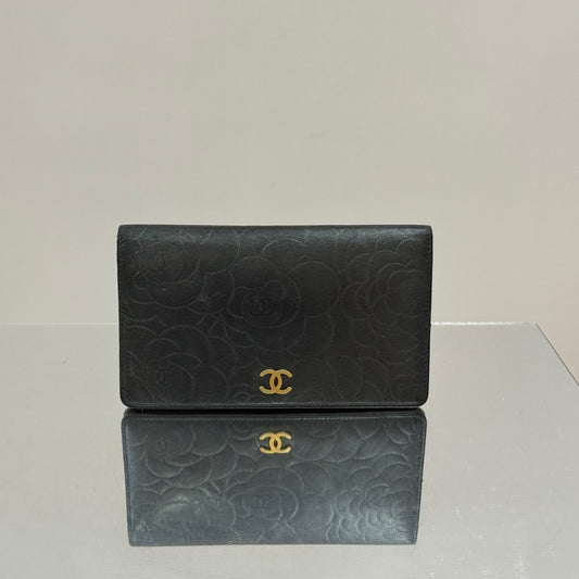 Chanel - Camellia Bi-Fold Wallet - Leather - Black - (Small)