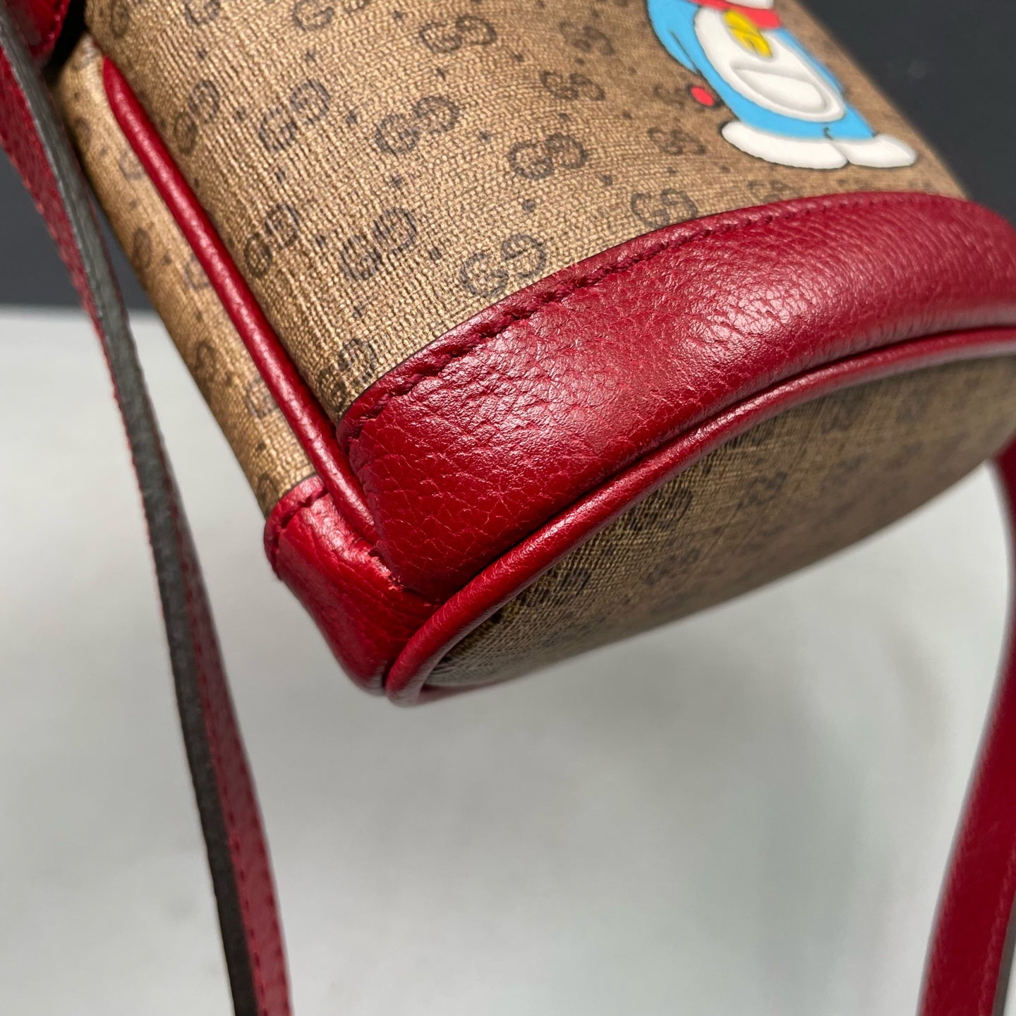 Gucci - Doraemon Collaboration Mini Bucket Bag - Coated canvas and leather - Brown and Red with Multicolour graphic - (mini)
