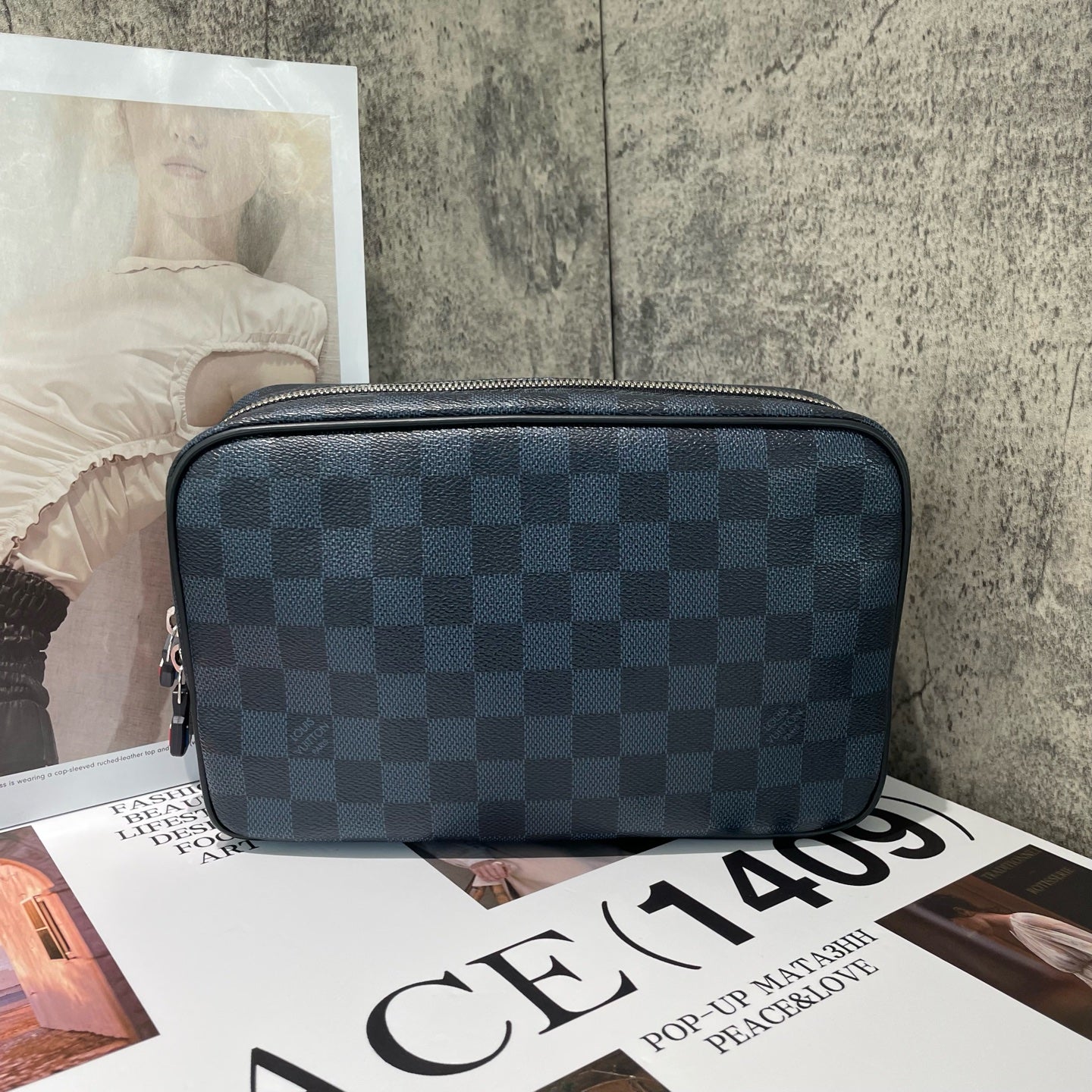 Louis Vuitton - America's Cup Regatta Limited Edition Toiletry Pouch - Damier Graphite coated canvas - Black - (small)