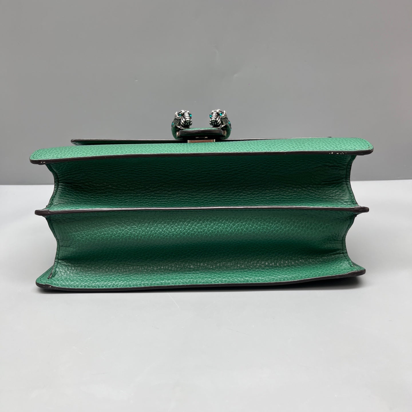 Gucci - Dionysus Bamboo Top Handle with Crystal Buckle - Pebbled leather - Emerald Green with Antiqued Silver-Tone Hardware - (Medium)