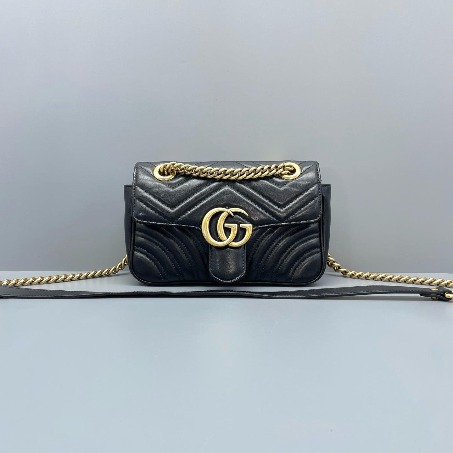 Gucci - GG Marmont Matelassé Mini Shoulder Bag - Leather - Black - (mini)