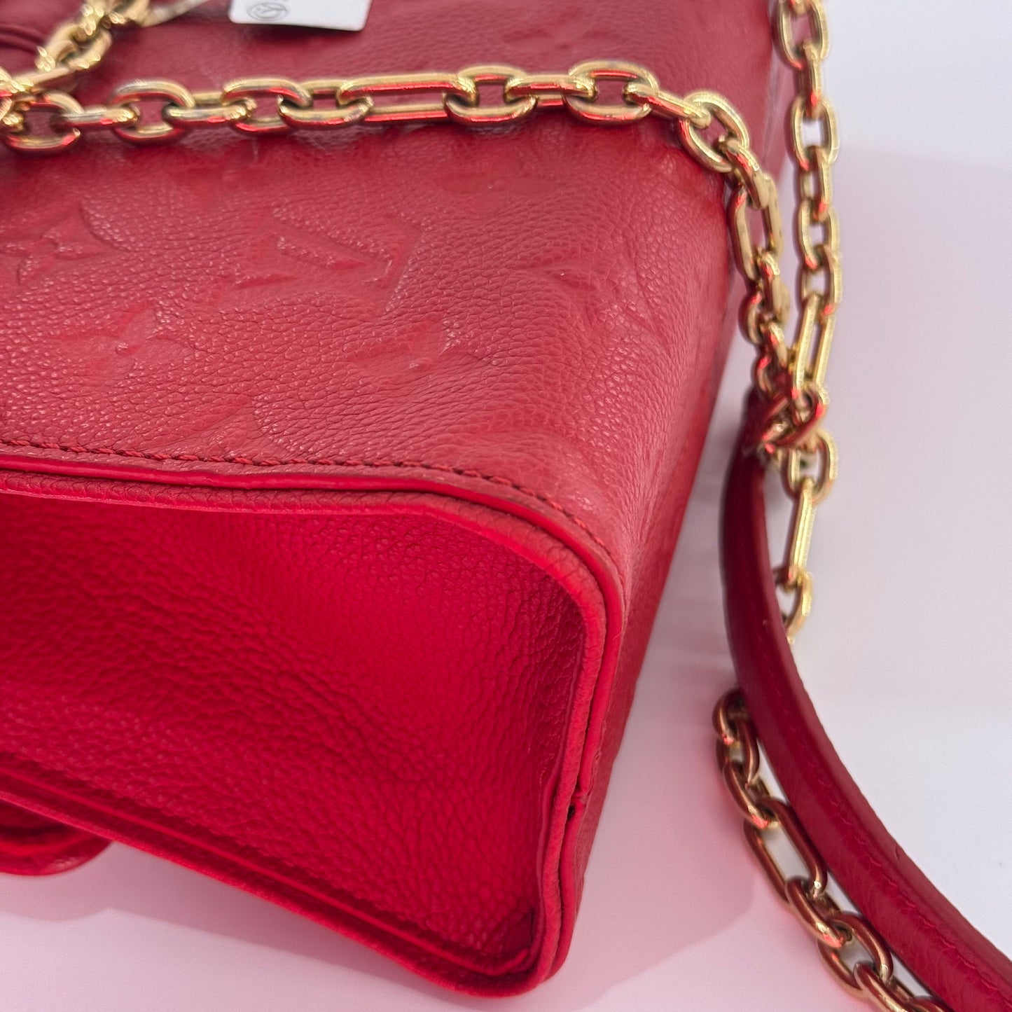 Louis Vuitton - Saint Sulpice - Leather - Red - (medium)