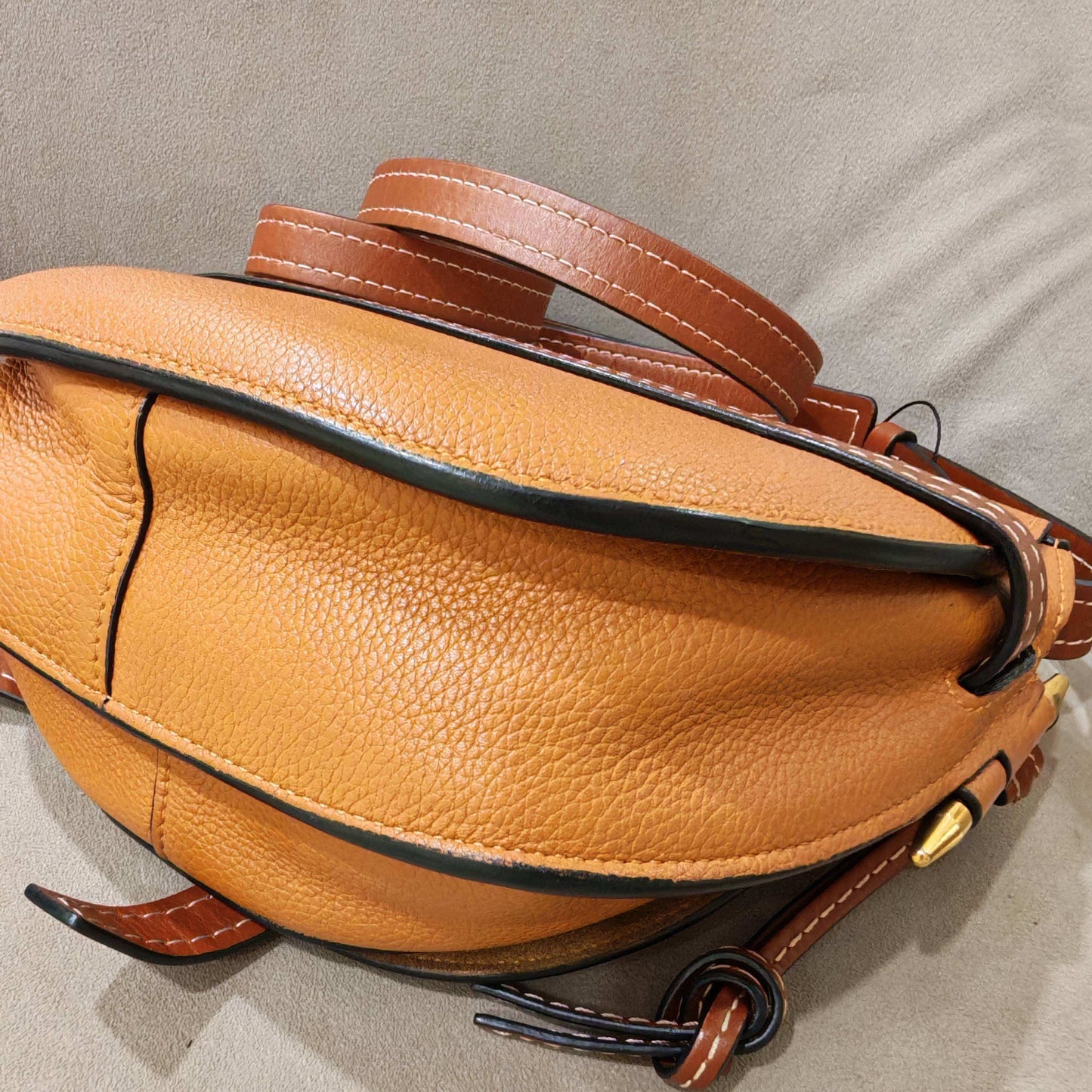 Loewe - Gate Bag - Grained calfskin leather - Caramel and Brown - (Medium)