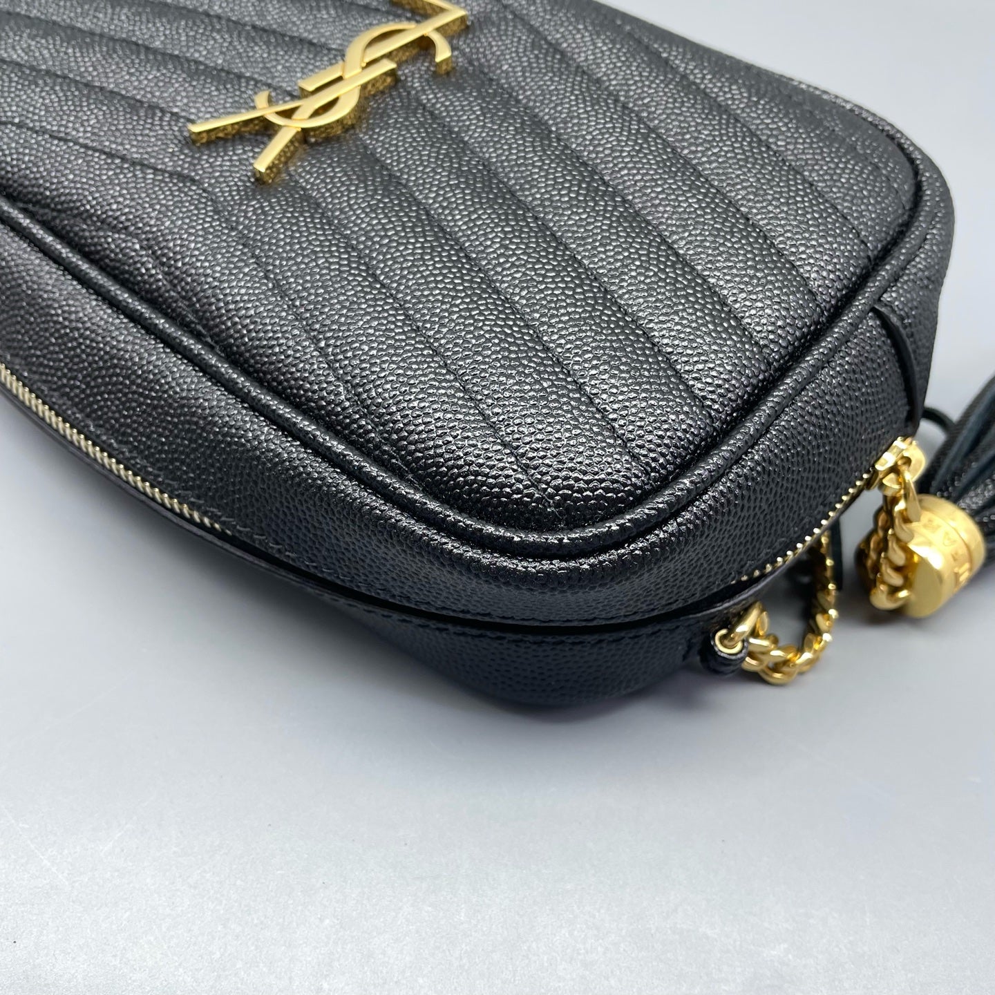 Saint Laurent - Lou Camera Bag - Grained Calfskin Leather - Black with Gold-Tone Hardware - (mini)