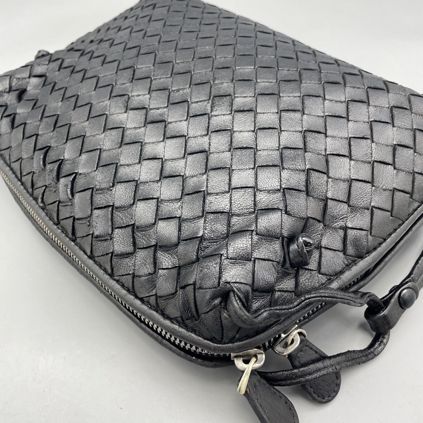 Bottega Veneta - Intrecciato Camera Bag - Leather - Black - (small)