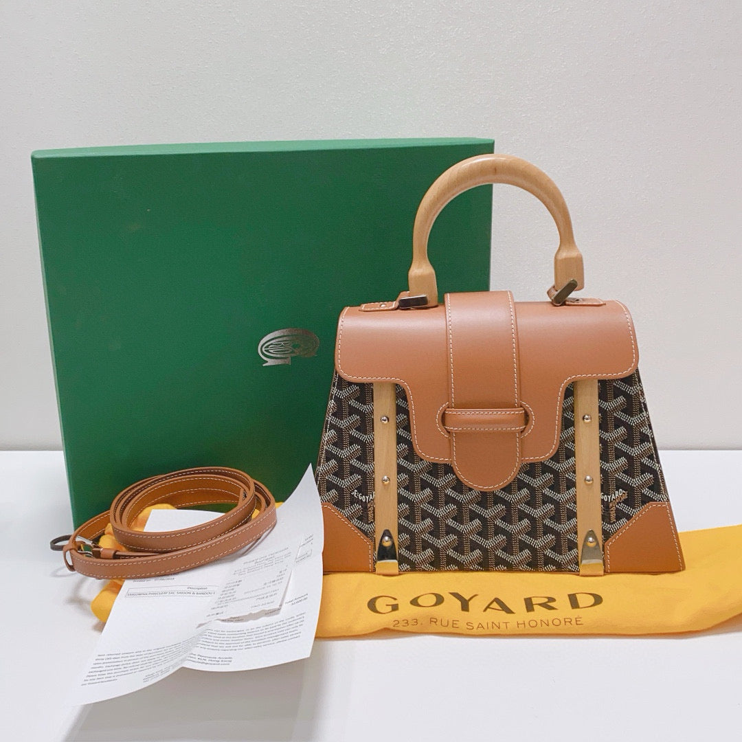 Goyard - Saigon PM (Petit Modèle) with Bandouliere - Goyardine canvas with leather trim and wooden handle - Brown (Goyardine monogram) with Caramel leather - (Small)