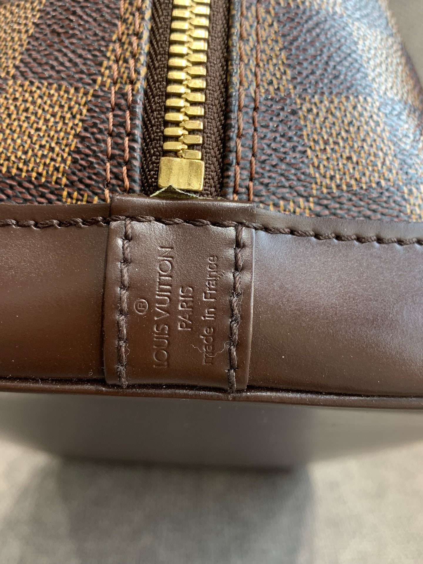 Louis Vuitton - Alma PM - Damier Ebene coated canvas with leather trim - Brown - (medium)