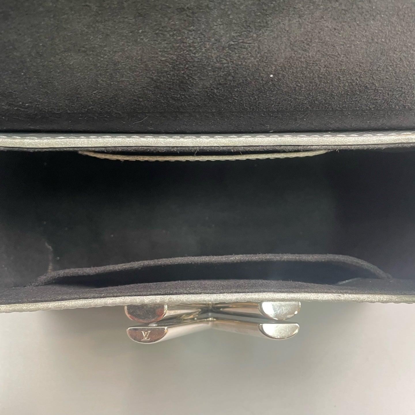 Louis Vuitton - Twist PM - Epi leather - Silver - (Small)