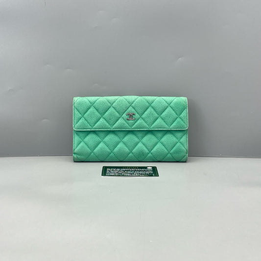 Chanel - Trifold Wallet - Caviar leather - Light Green - (small)