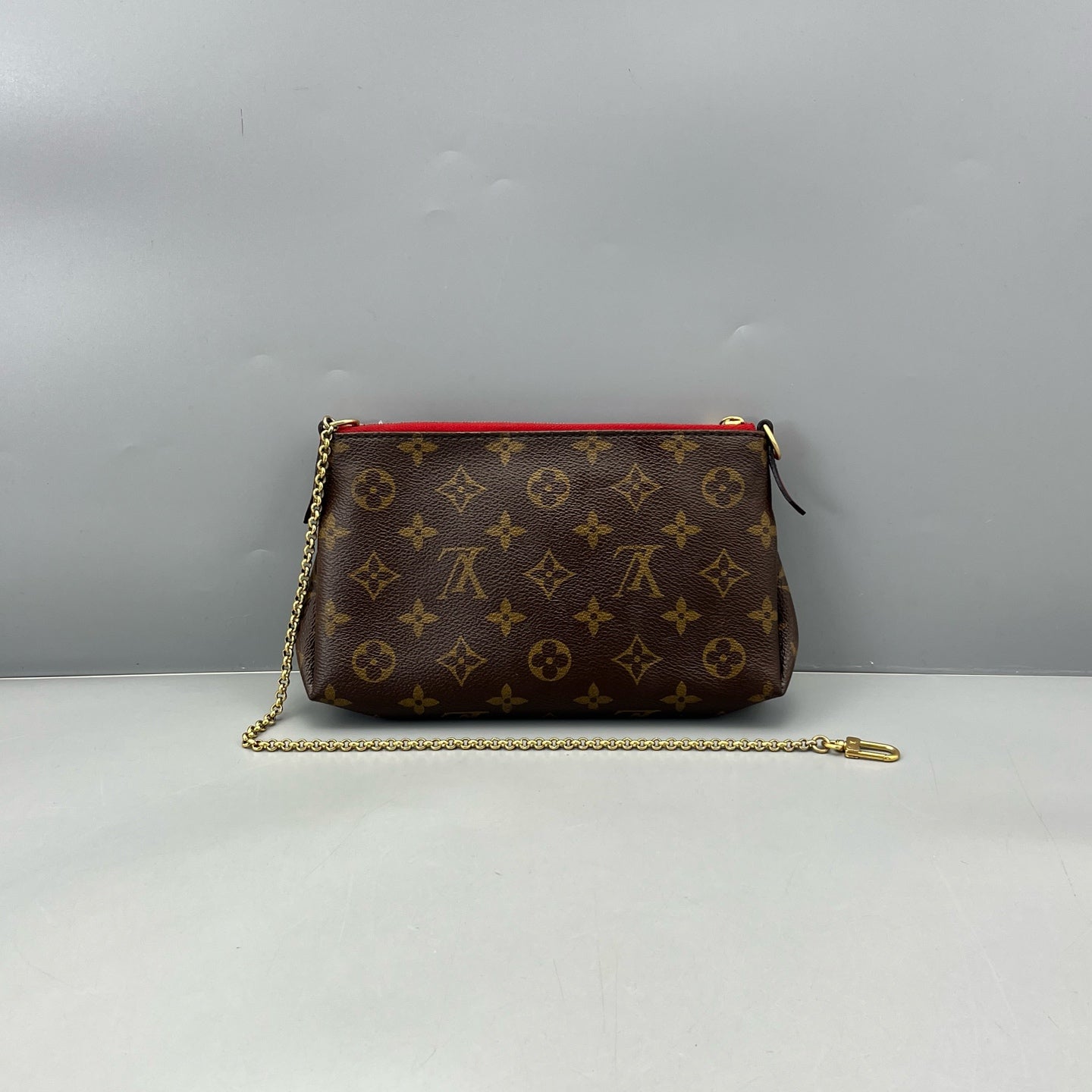Louis Vuitton - Pochette Accessoires (Red Interior) - Monogram coated canvas with red grained leather trim - Brown - (mini)